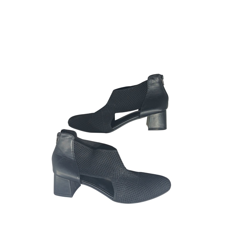Tahari Freeway Booties 8.5 Black Knit Block Heel Cut Out Pointed Toe Rear Zip